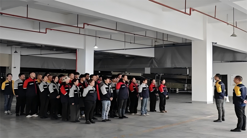 筑牢清静防地 护航企业生长丨亚洲bwin超导召开2025年度清静生产员工大会