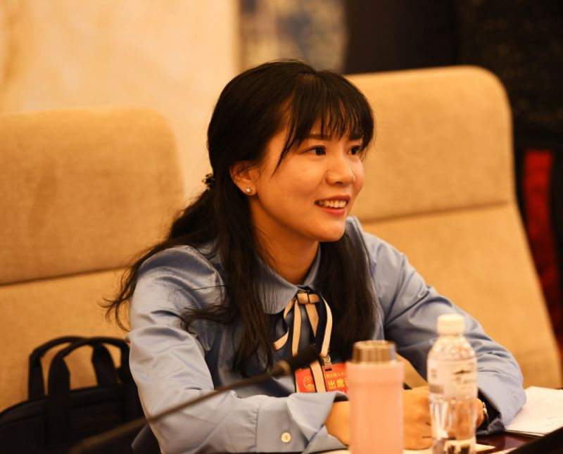 黄美媚：为国家兴旺自满，，，，，，， 为“永康制造”点赞